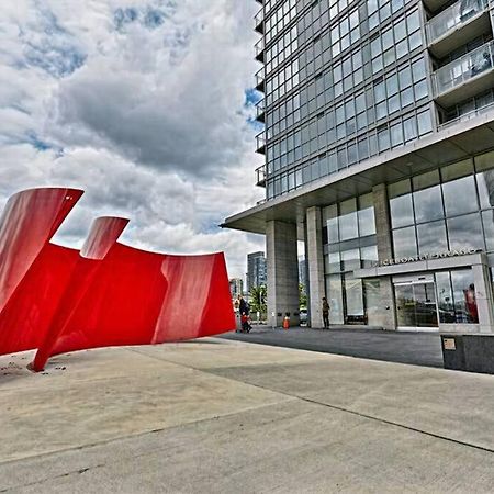 Luxury Downtown Lakeview & City View Condo Toronto Eksteriør billede